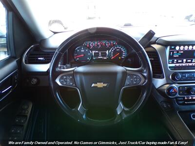 2018 Chevrolet Suburban LT   - Photo 12 - Mesa, AZ 85202