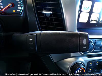 2018 Chevrolet Suburban LT   - Photo 52 - Mesa, AZ 85202