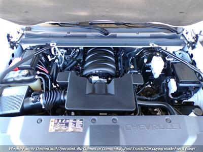 2018 Chevrolet Suburban LT   - Photo 65 - Mesa, AZ 85202