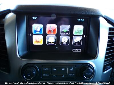 2018 Chevrolet Suburban LT   - Photo 41 - Mesa, AZ 85202