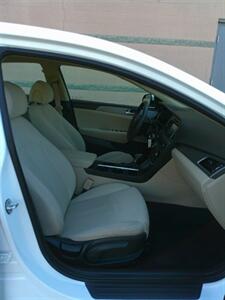 2016 Hyundai SONATA SE   - Photo 28 - Mesa, AZ 85202