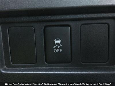 2018 Toyota Tundra Crew Max SR5   - Photo 45 - Mesa, AZ 85202