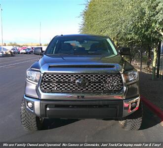 2018 Toyota Tundra Crew Max SR5   - Photo 2 - Mesa, AZ 85202