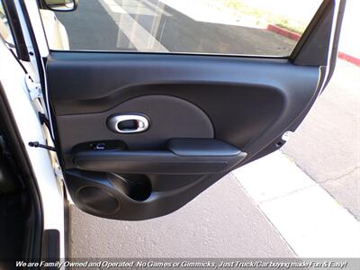 2019 Kia Soul +   - Photo 27 - Mesa, AZ 85202