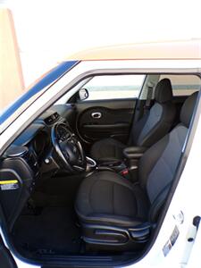 2019 Kia Soul +   - Photo 17 - Mesa, AZ 85202