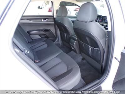 2022 Kia K5 LXS - Photo 23 - Mesa, AZ 85202