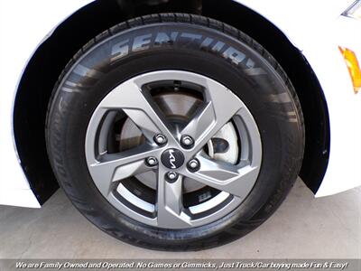 2022 Kia K5 LXS - Photo 37 - Mesa, AZ 85202