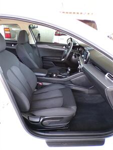 2022 Kia K5 LXS - Photo 26 - Mesa, AZ 85202