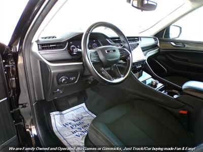 2022 Jeep Grand Cherokee L Laredo - Photo 14 - Mesa, AZ 85202