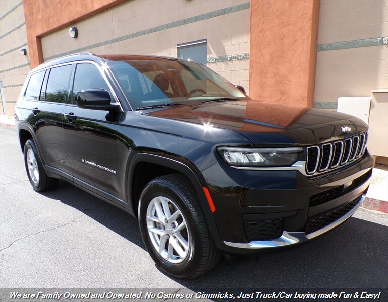2022 Jeep Grand Cherokee L Laredo   - Photo 1 - Mesa, AZ 85202