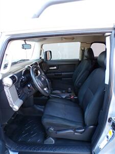 2007 Toyota FJ Cruiser   - Photo 15 - Mesa, AZ 85202