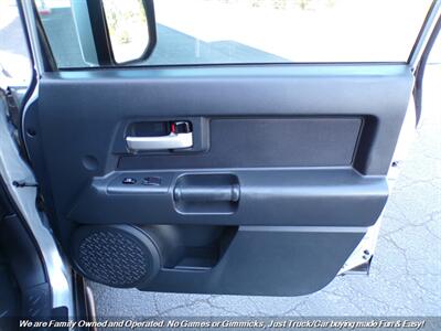 2007 Toyota FJ Cruiser   - Photo 25 - Mesa, AZ 85202