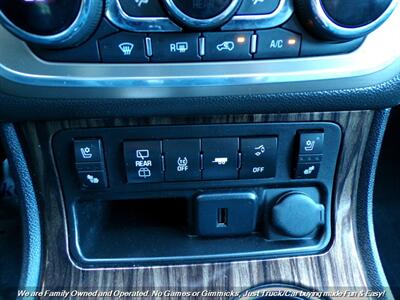 2015 GMC Acadia Denali   - Photo 44 - Mesa, AZ 85202