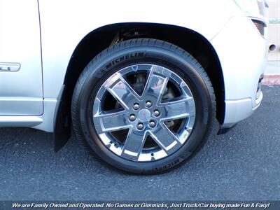 2015 GMC Acadia Denali   - Photo 54 - Mesa, AZ 85202