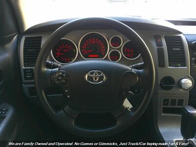 2013 Toyota Tundra CrewMax   - Photo 13 - Mesa, AZ 85202