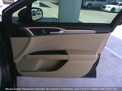 2015 Ford Fusion SE   - Photo 28 - Mesa, AZ 85202