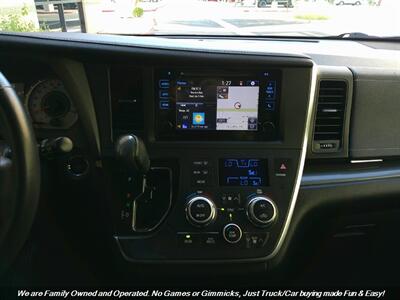 2015 Toyota Sienna SE Premium 8-Passeng - Photo 39 - Mesa, AZ 85202