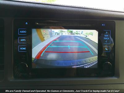 2015 Toyota Sienna SE Premium 8-Passeng - Photo 41 - Mesa, AZ 85202