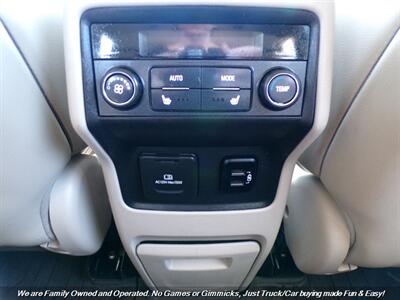 2018 GMC Acadia Denali - Photo 33 - Mesa, AZ 85202