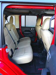 2019 Jeep Wrangler Unlimited Sahara   - Photo 26 - Mesa, AZ 85202
