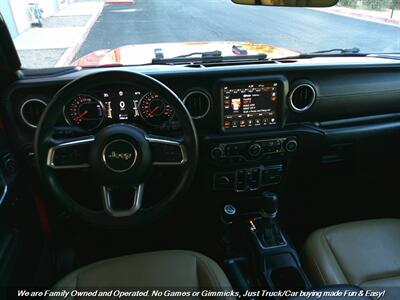 2019 Jeep Wrangler Unlimited Sahara   - Photo 37 - Mesa, AZ 85202