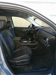2021 Chevrolet Traverse Premier   - Photo 29 - Mesa, AZ 85202