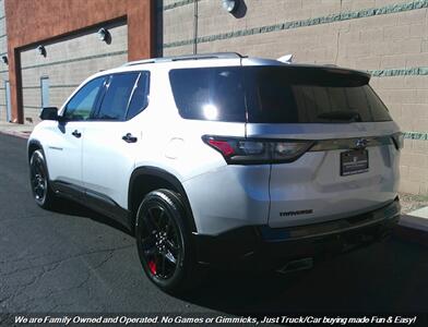 2021 Chevrolet Traverse Premier   - Photo 8 - Mesa, AZ 85202