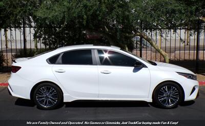 2022 Kia Forte GT-Line - Photo 5 - Mesa, AZ 85202