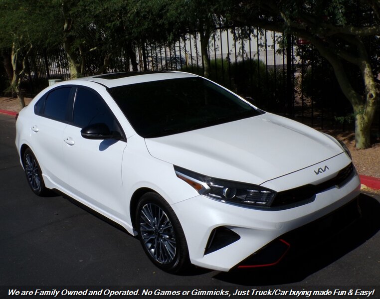2022 Kia Forte GT-Line   - Photo 1 - Mesa, AZ 85202