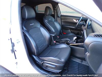2022 Kia Forte GT-Line - Photo 25 - Mesa, AZ 85202