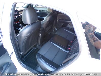 2022 Kia Forte GT-Line - Photo 17 - Mesa, AZ 85202