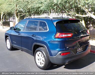 2018 Jeep Cherokee Latitude Plus   - Photo 7 - Mesa, AZ 85202