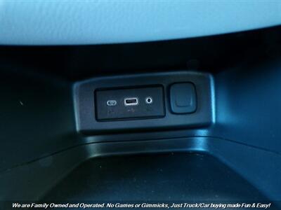 2022 Chevrolet Equinox LS - Photo 40 - Mesa, AZ 85202