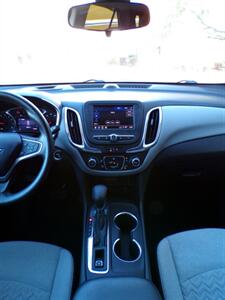 2022 Chevrolet Equinox LS - Photo 36 - Mesa, AZ 85202