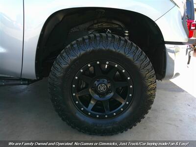 2016 Toyota Tundra CrewMax SR5 4X4   - Photo 56 - Mesa, AZ 85202