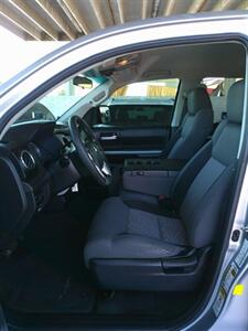 2016 Toyota Tundra CrewMax SR5 4X4   - Photo 15 - Mesa, AZ 85202