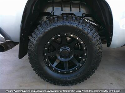 2016 Toyota Tundra CrewMax SR5 4X4   - Photo 60 - Mesa, AZ 85202