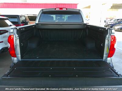 2016 Toyota Tundra CrewMax SR5 4X4   - Photo 9 - Mesa, AZ 85202