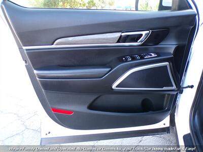 2022 Kia Telluride EX - Photo 13 - Mesa, AZ 85202