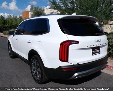2022 Kia Telluride EX - Photo 6 - Mesa, AZ 85202
