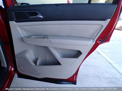 2018 Volkswagen Atlas V6 SE - Photo 27 - Mesa, AZ 85202