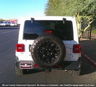 2019 Jeep Wrangler Unlimited Sahara   - Photo 4 - Mesa, AZ 85202