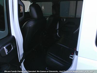 2019 Jeep Wrangler Unlimited Sahara   - Photo 23 - Mesa, AZ 85202