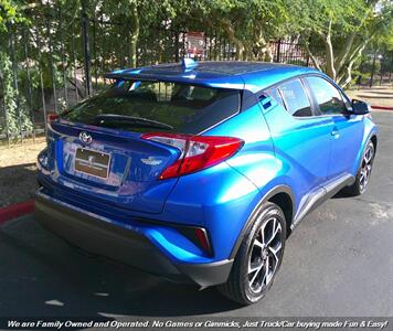 2020 Toyota C-HR XLE   - Photo 6 - Mesa, AZ 85202