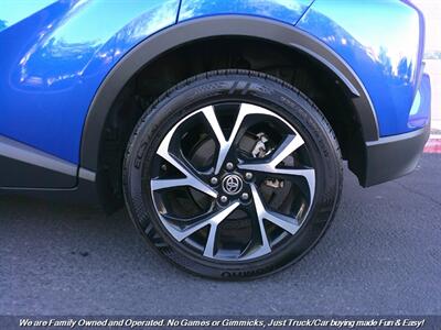 2020 Toyota C-HR XLE   - Photo 46 - Mesa, AZ 85202