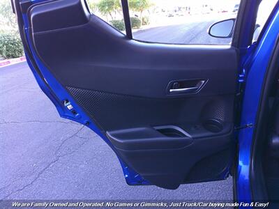 2020 Toyota C-HR XLE   - Photo 18 - Mesa, AZ 85202
