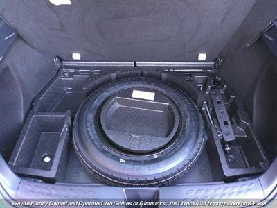 2020 Toyota C-HR XLE   - Photo 42 - Mesa, AZ 85202