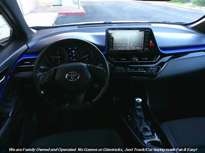 2020 Toyota C-HR XLE   - Photo 33 - Mesa, AZ 85202