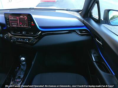 2020 Toyota C-HR XLE   - Photo 32 - Mesa, AZ 85202