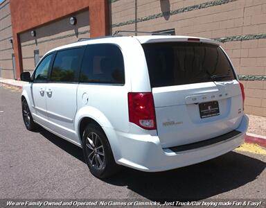 2017 Dodge Grand Caravan SXT   - Photo 8 - Mesa, AZ 85202